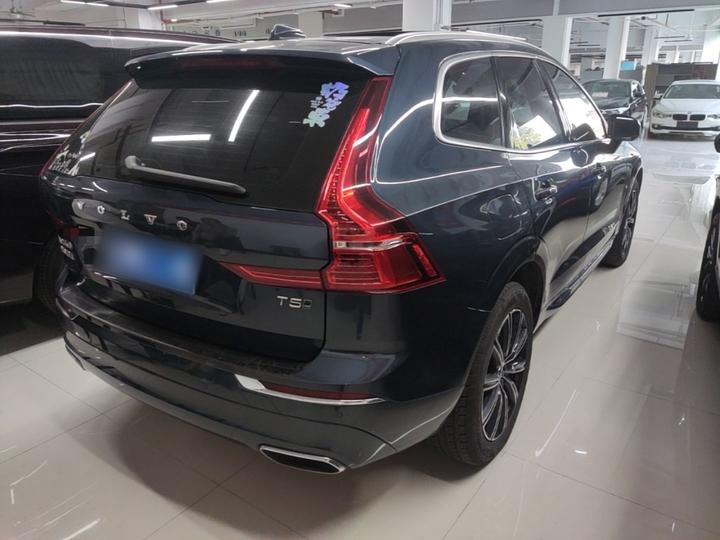 XC60 2021 T5 AWD Luxury photo 4