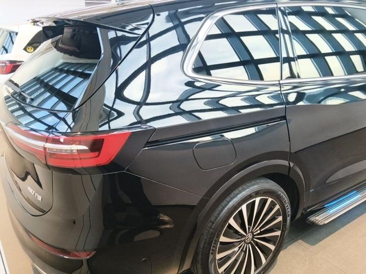 Viloran 2023 Facelift 380TSI Premium photo 4