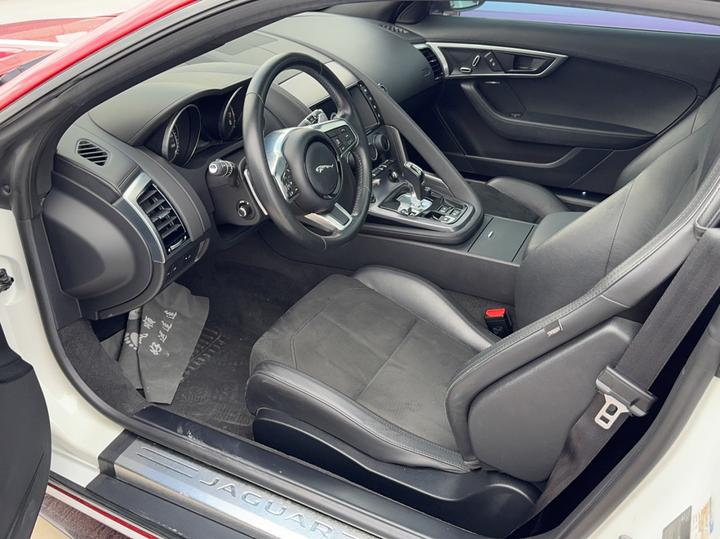 F-TYPE 2018 3.0 SC Coupe photo 8