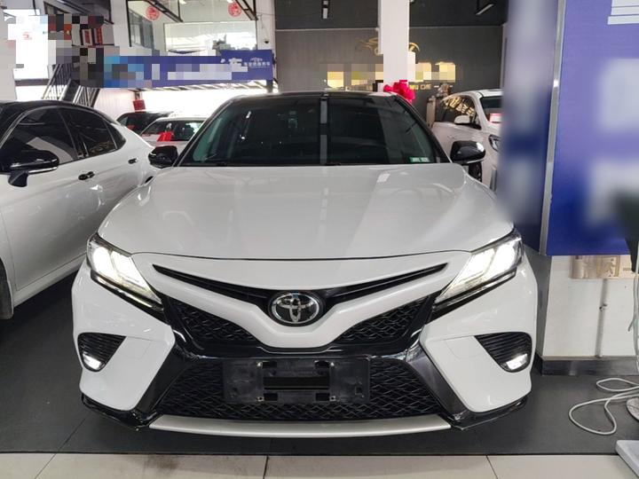 Camry 2018 2.5S photo 2