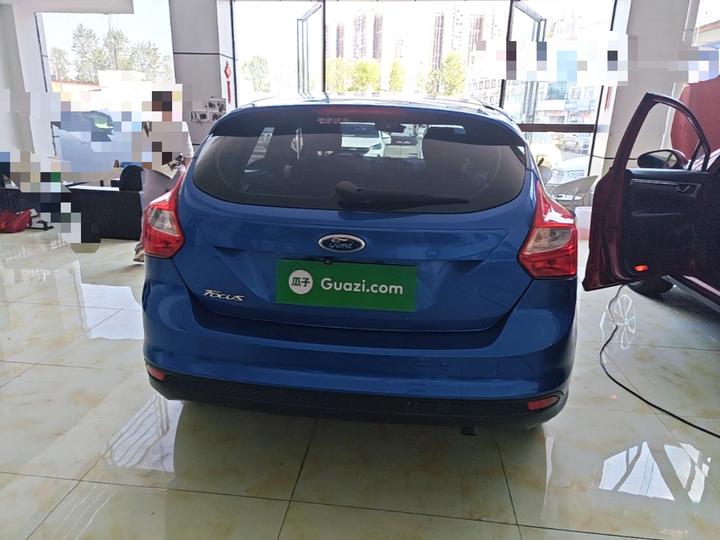 Focus 2012 Hatchback 1.6L AT Comfort photo 5