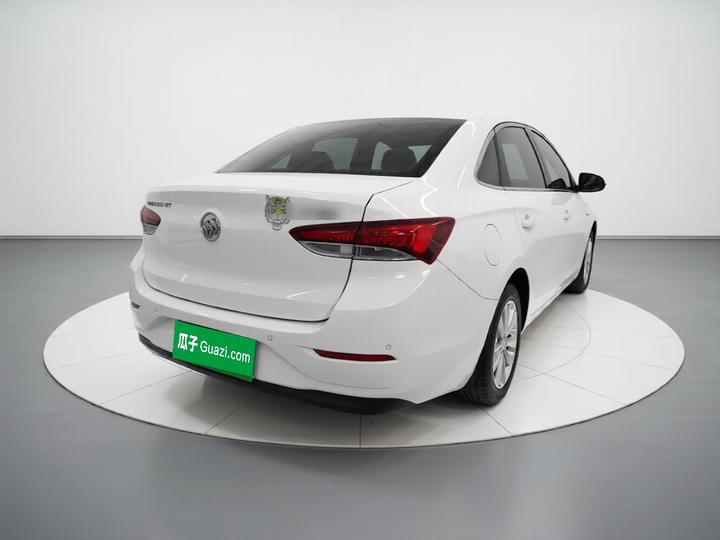 Excelle 2021 Facelift Classic 1.5L AT Elite photo 4