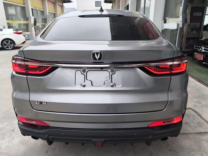 CS85 COUPE 2021 1.5T DCT Luxury photo 3