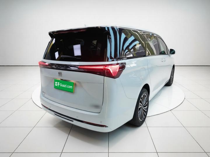 GL8 EV 2025 Smart photo 6