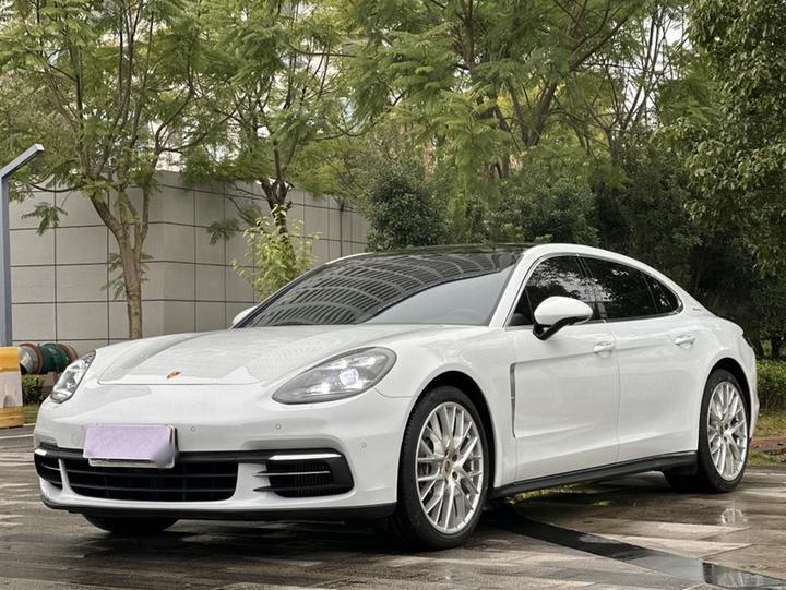 2019 Panamera Executive Extended 2.9T