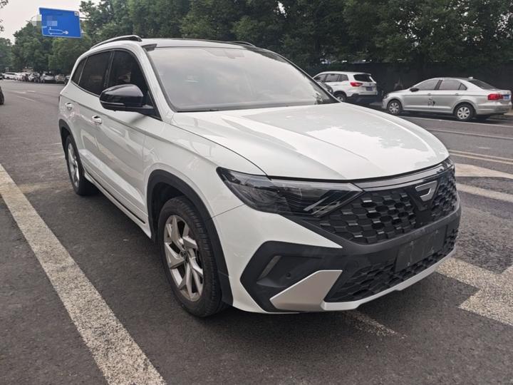 VS7 2024 280TSI AT Honor photo 3