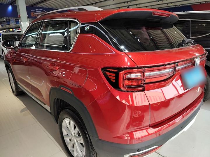 CS35PLUS 2019 1.6L MT Upgraded photo 4