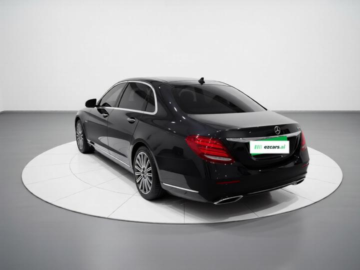 E-Class 2020 Facelift E 300 L photo 5