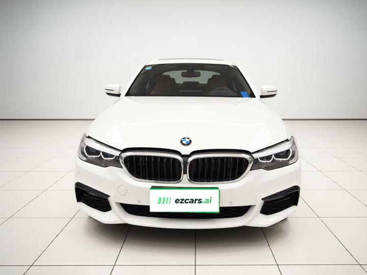 5 Series Imported 2018 525i M Sport Package photo 2