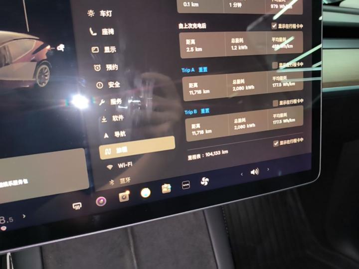 Model Y 2021 Standard Range RWD photo 7