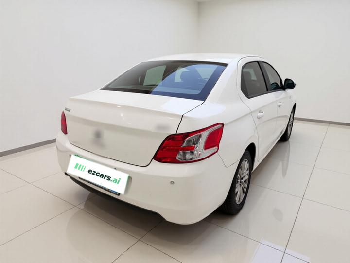 301 2016 1.6L MT Comfort photo 6