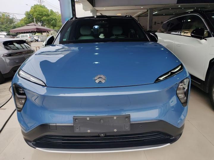 ES7 2022 100kWh Launch Edition photo 2