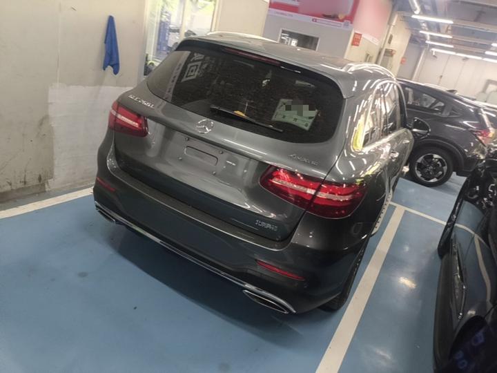 GLC 2019 GLC 260 L 4MATIC Dynamic photo 4