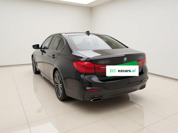 5 Series 2019 530Li Leading M Sport Package photo 4