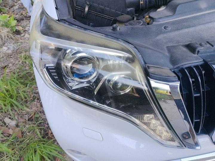 Prado 2014 4.0L AT TX-L NAVI photo 7
