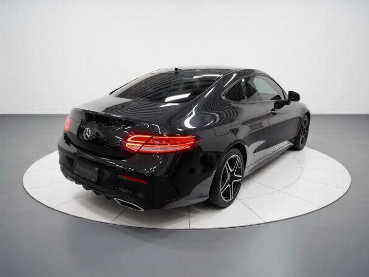 C-Class Imported 2021 C 260 Coupe photo 4