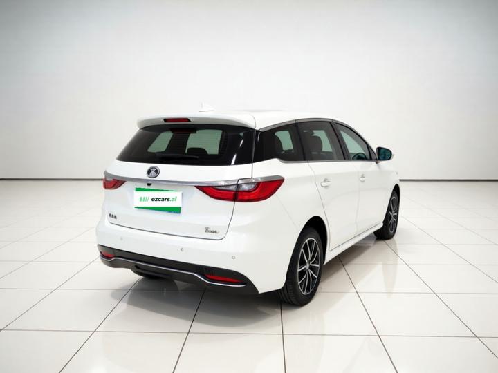 Song MAX 2017 1.5T AT Connected Luxury 7-Seater photo 6