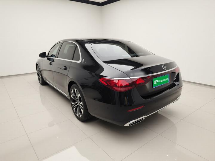 E-Class 2025 Facelift E 300 L Luxury photo 4