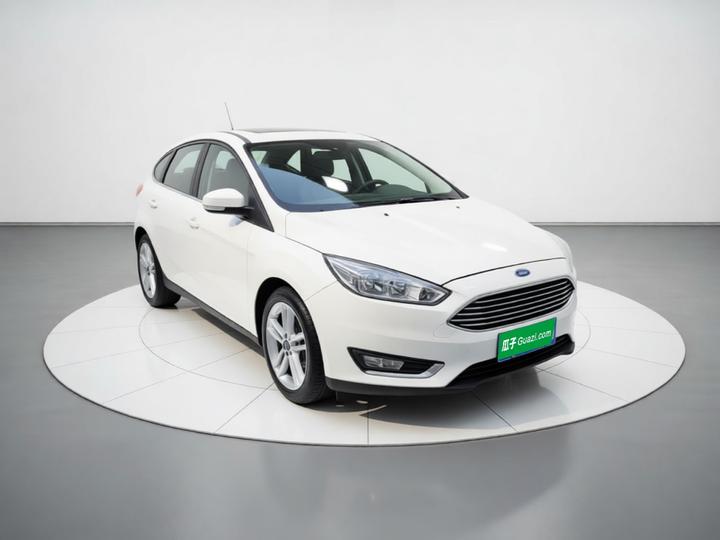 Focus 2020 Hatchback Classic 1.5L AT photo 3