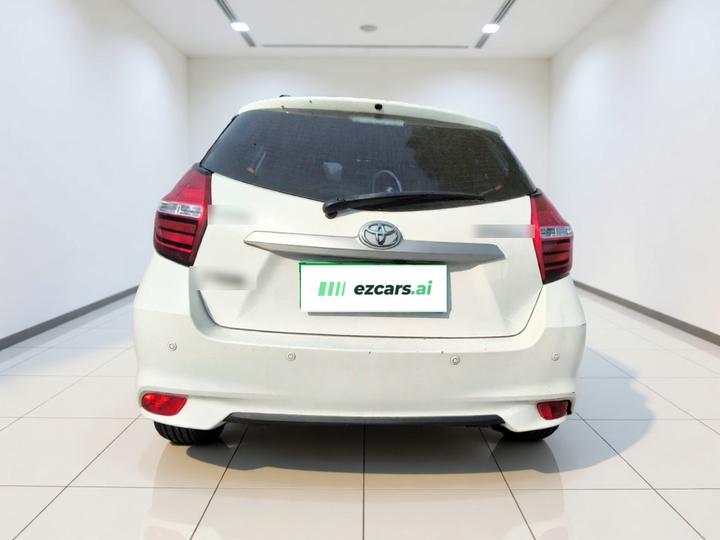 YARiS L 2020 1.5L CVT Leading photo 3