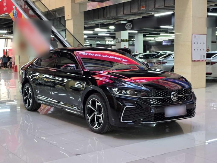 Passat 2025 380TSI photo 3