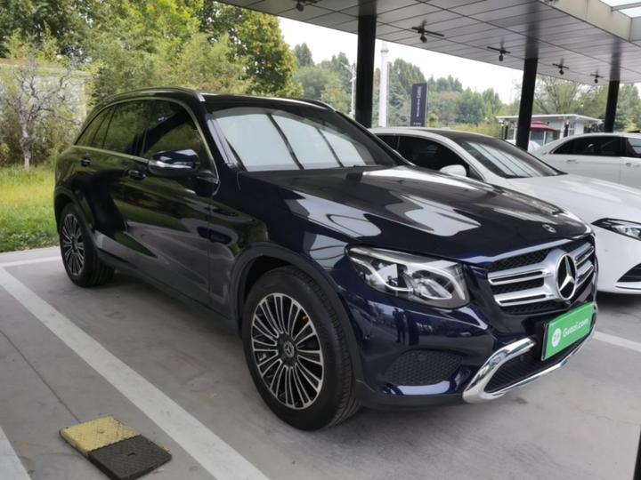 GLC 2019 GLC 200 4MATIC photo 3