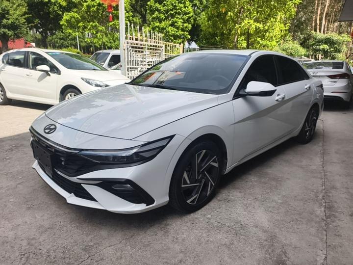 Elantra 2023 1.5L CVT GLX Elite