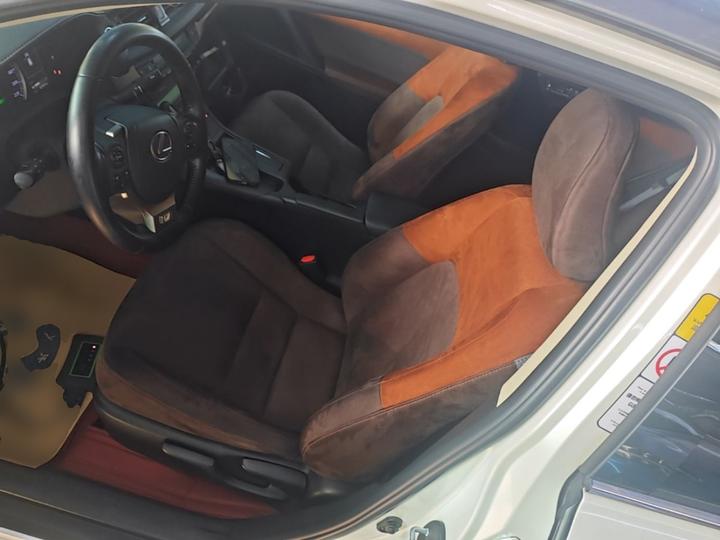 CT 2020 CT200h Elite photo 6