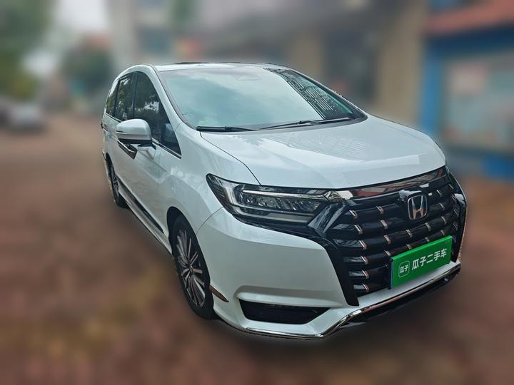 Elysion 2024 2.0L e:HEV Luxury photo 3