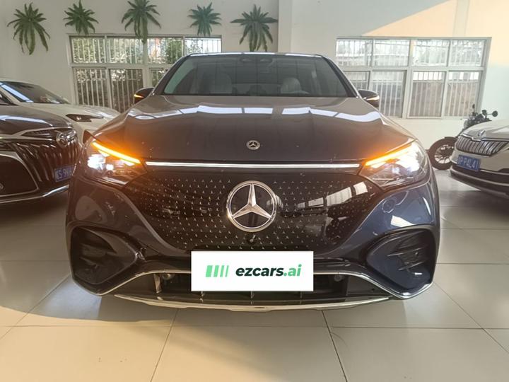 EQE SUV 2024 500 4MATIC Luxury photo 2