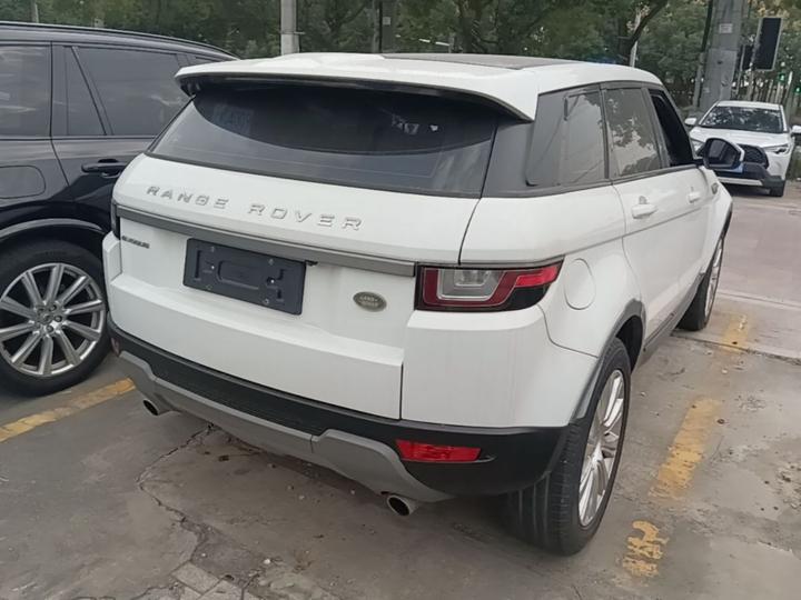 Range Rover Evoque 2016 2.0T SE photo 4