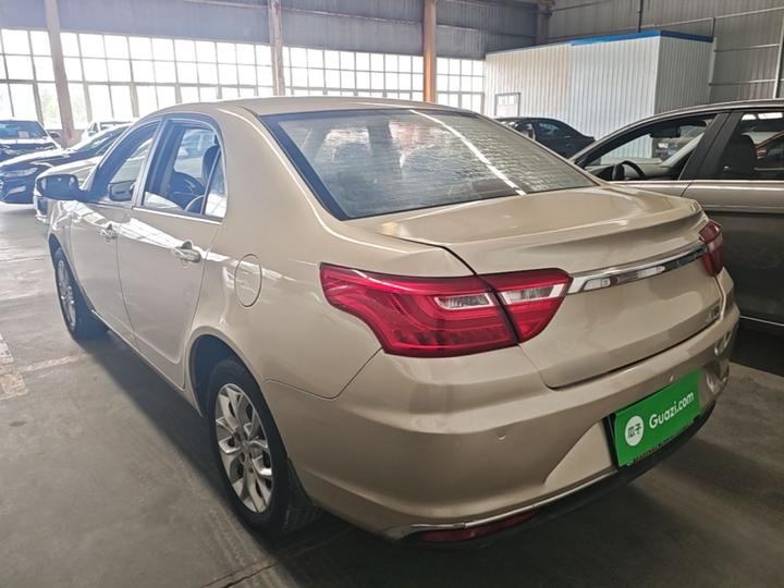 Vision 2018 1.5L MT photo 4