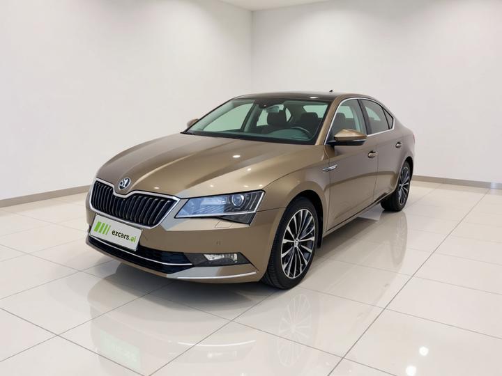 Superb 2016 TSI330 DSG