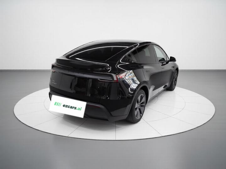 Model Y 2026 RWD photo 6
