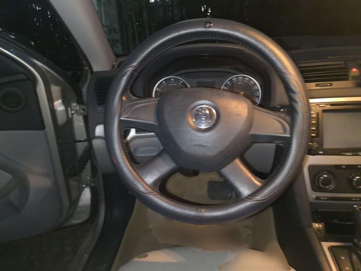 Octavia 2014 1.4TSI DSG photo 3