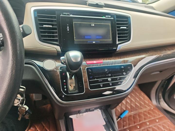 Odyssey 2015 2.4L Comfort photo 5