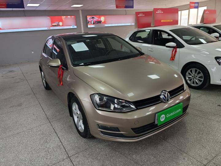 Golf 2016 230TSI AT Comfort photo 3