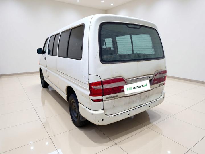 Jinbei Chery 2016 2.0L photo 4
