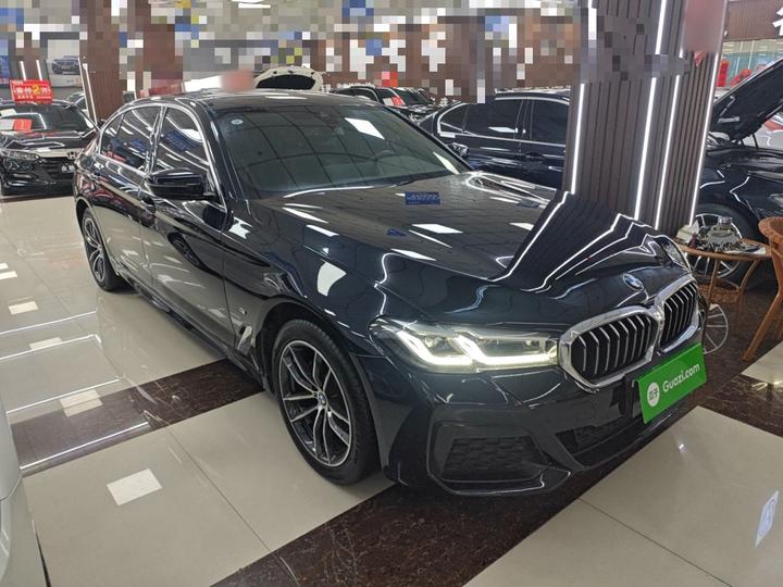 5 Series 2022 Facelift 525Li M Sport Package photo 3