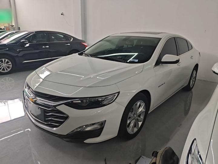 Malibu XL 2021 535T AT