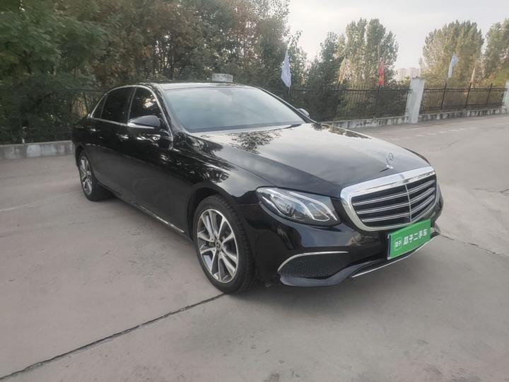 E-Class 2019 E 300 L Luxury photo 3