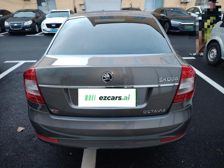 Octavia 2014 1.8TSI DSG photo 4