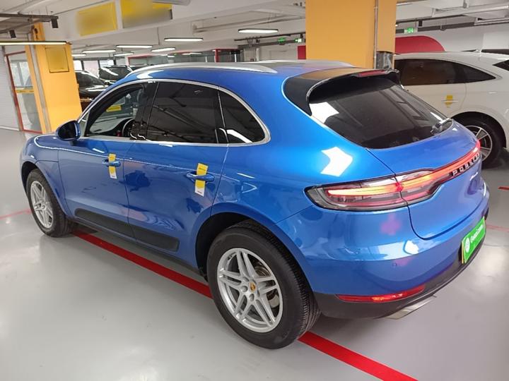 2018 Macan 2.0T photo 4