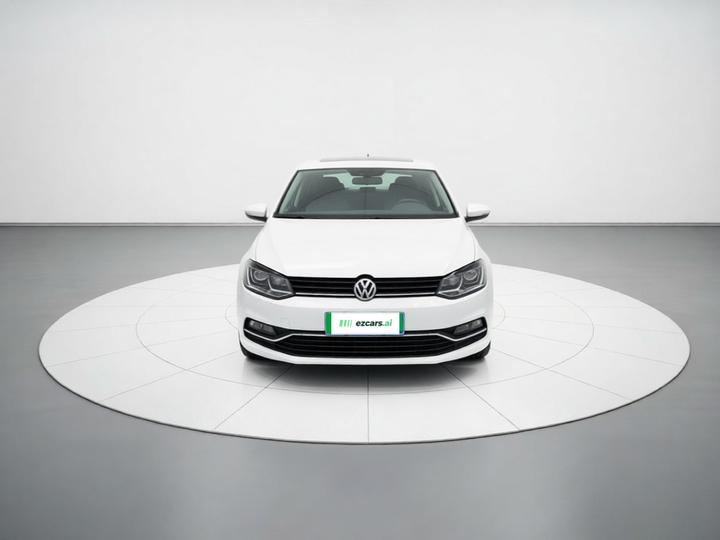 Polo 2016 1.6L AT Comfort photo 2
