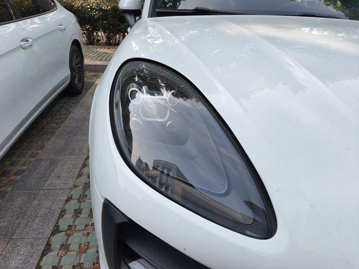 2018 Macan 2.0T photo 7