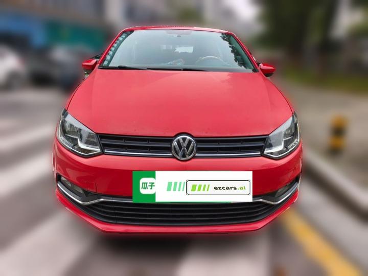 Polo 2016 1.6L AT Comfort photo 2