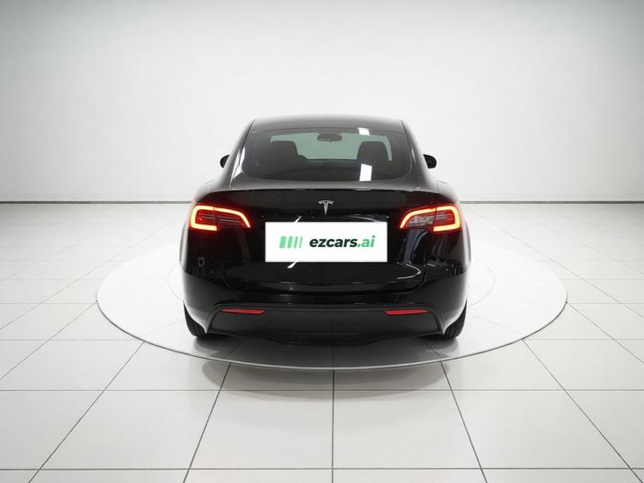 Model Y 2021 Standard Range RWD photo 3