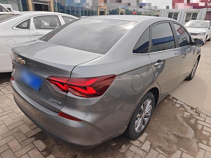 Cruze 2022 320 AT photo 4