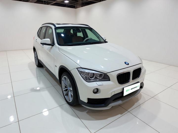 X1 2015 sDrive18i Leading photo 3