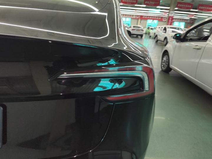 Model 3 2023 RWD photo 7